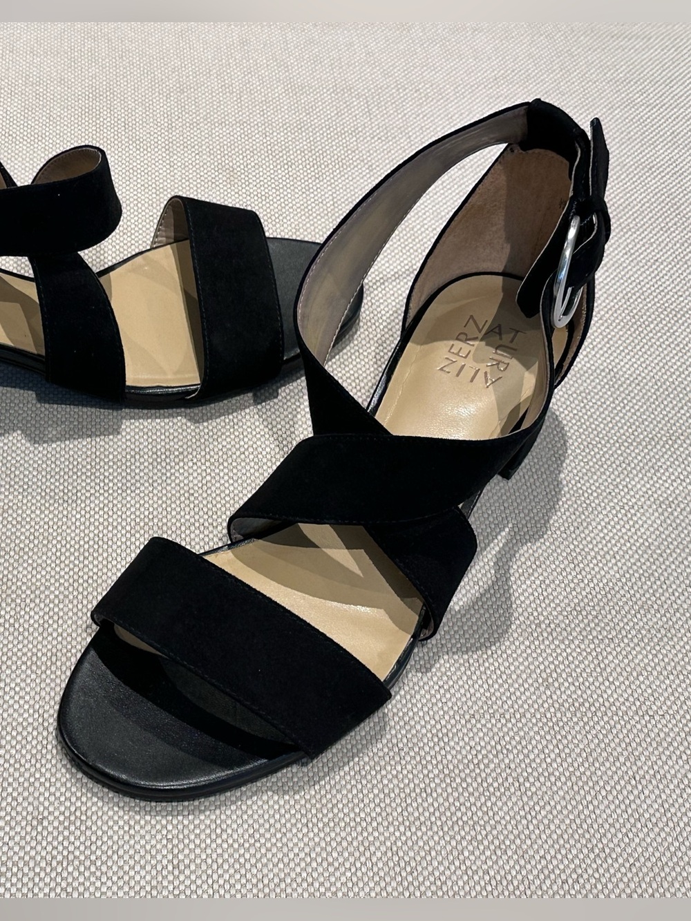 NATURALIZER size 10 Black Dress Ankle Amelia Sandals Adjustable Buckle Strap NEW - Picture 8 of 11